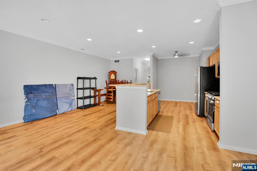 8 Allister Court - Photo 4