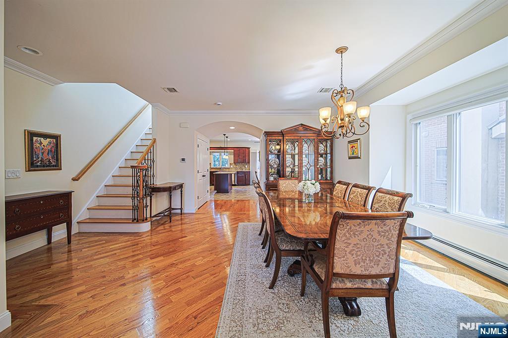305 E Harriet Avenue B - Photo 5