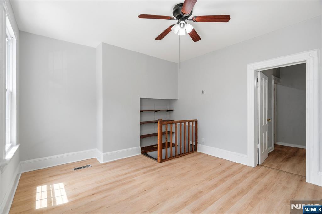 279 4th Street - Photo 3