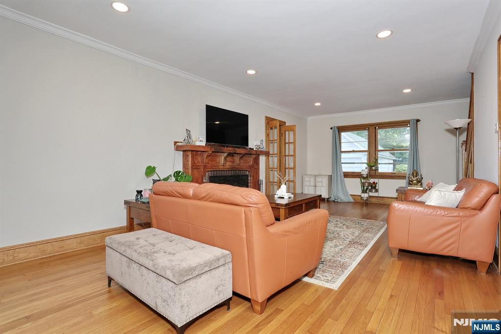 123 Glen Avenue - Photo 5