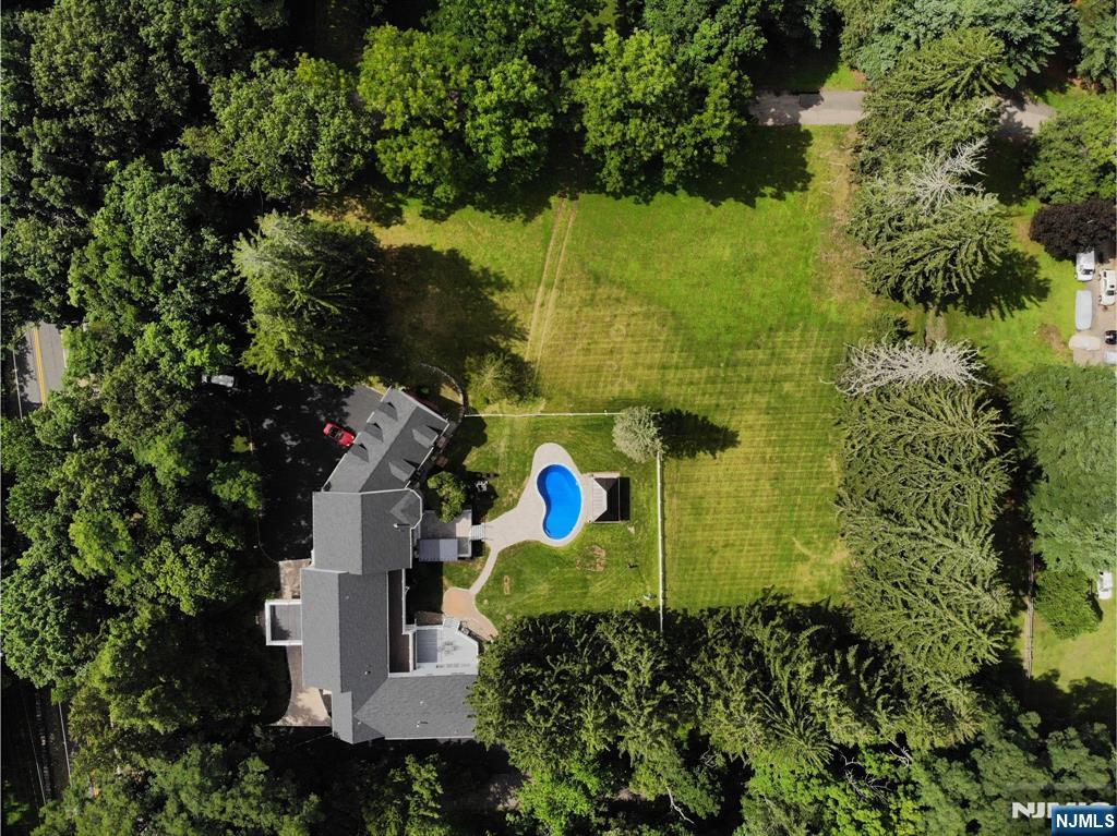 1050 Ramapo Valley Road - Photo 1