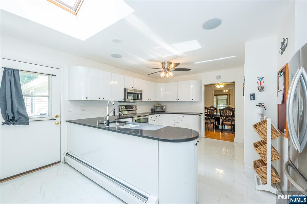 335 Elmira Trail - Photo 5