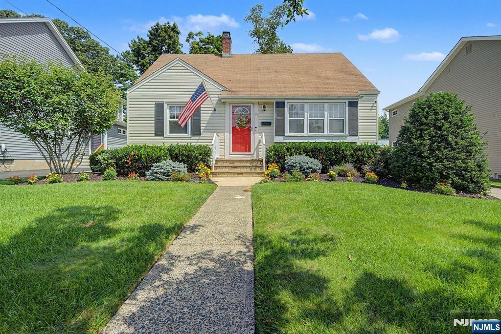 91 Lynwood Road - Photo 1