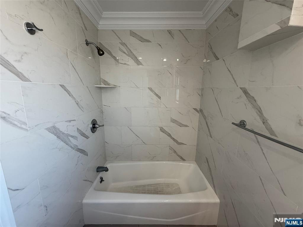 307 9th Street 3B - Photo 5