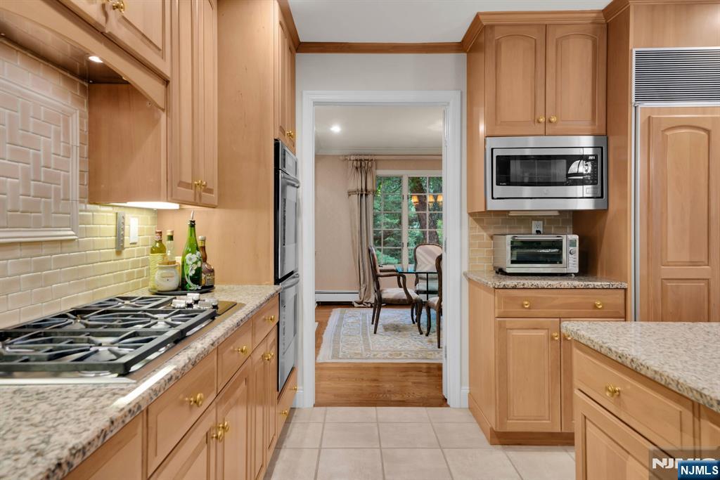 19 Forest Street — photo 12