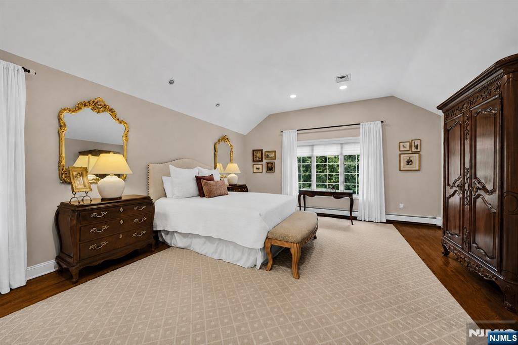 19 Forest Street — photo 18