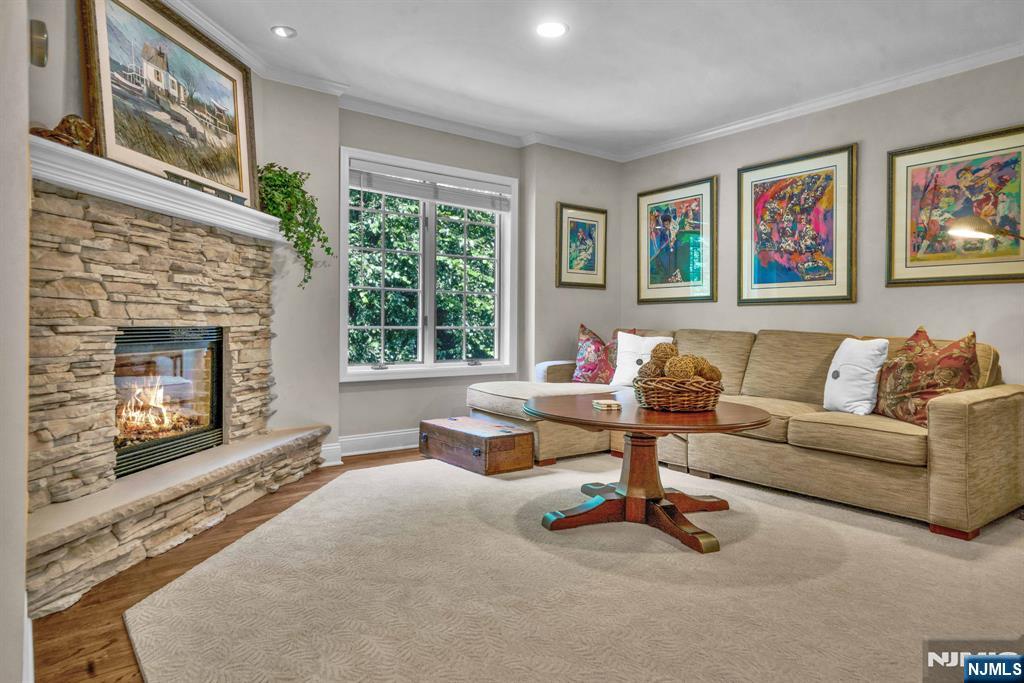 19 Forest Street — photo 23