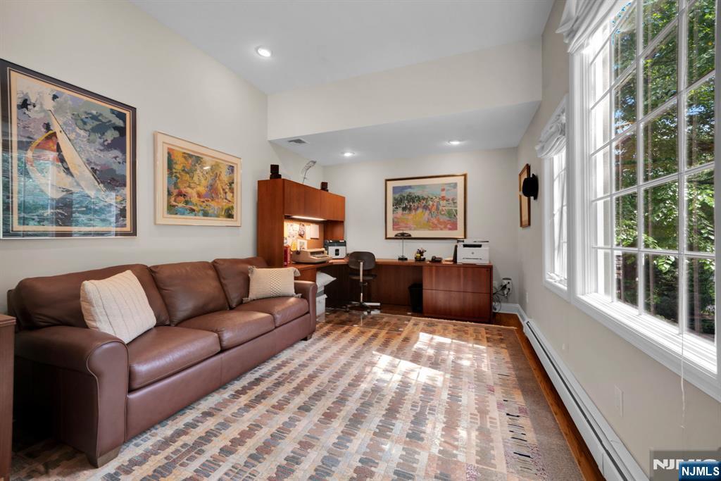 19 Forest Street — photo 28