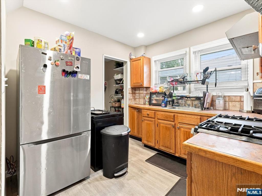 183 Brighton Avenue - Photo 4
