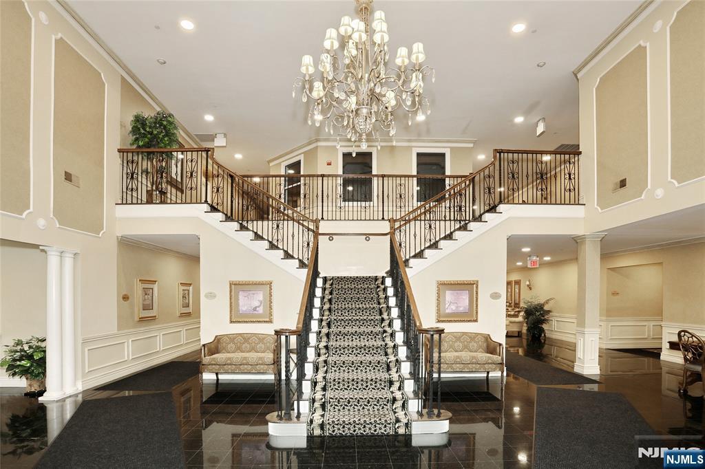 80 Ridgewood Road 117 - Photo 3