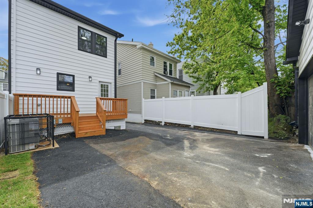 153 Brookside Avenue