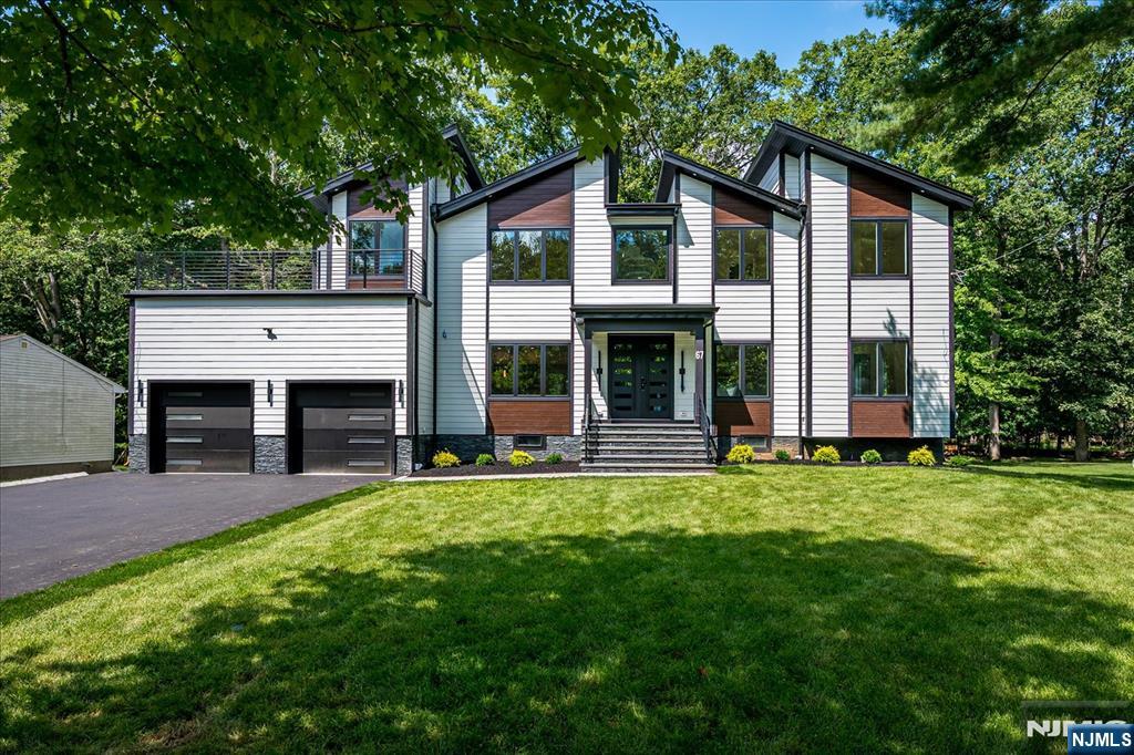 67 Falcon Road - Photo 4