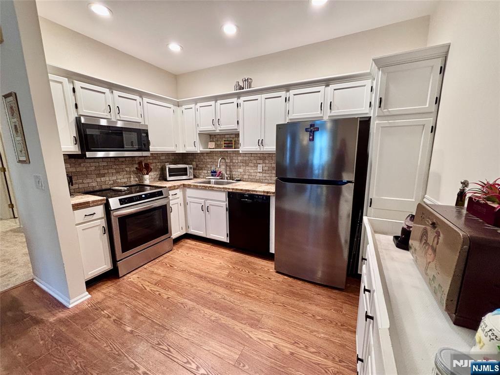 5302 Richmond Road - Photo 2