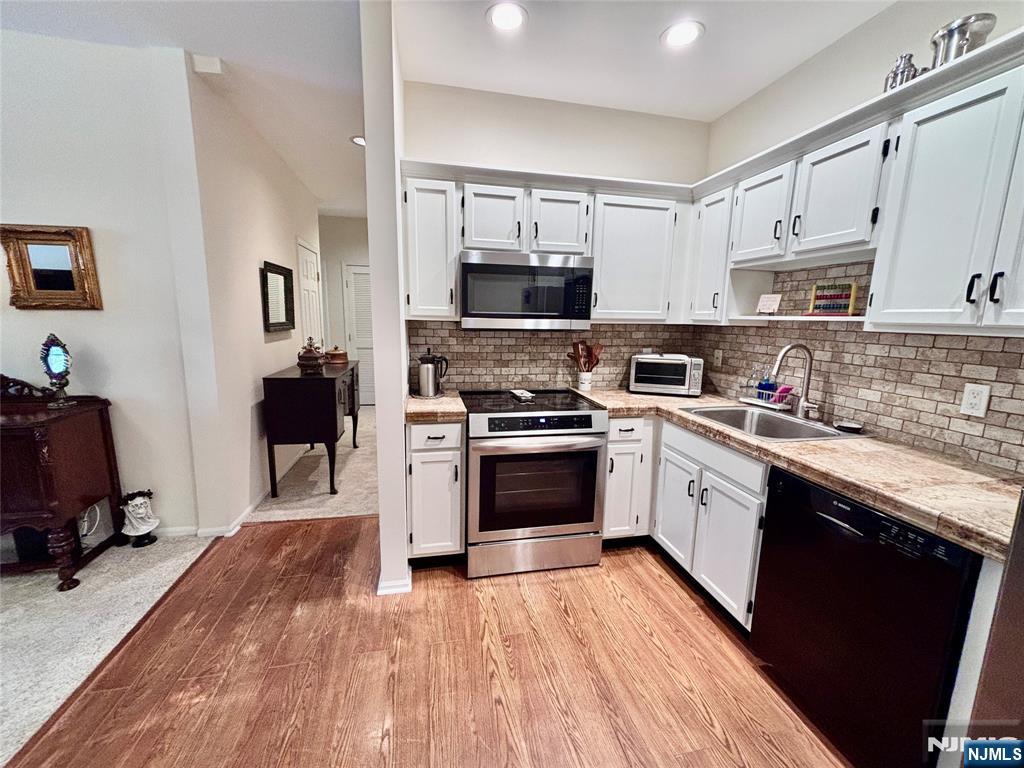 5302 Richmond Road - Photo 3
