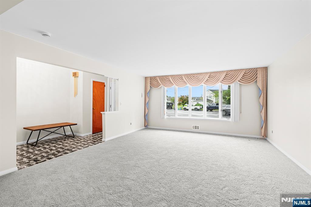 18 Ravine Court - Photo 3