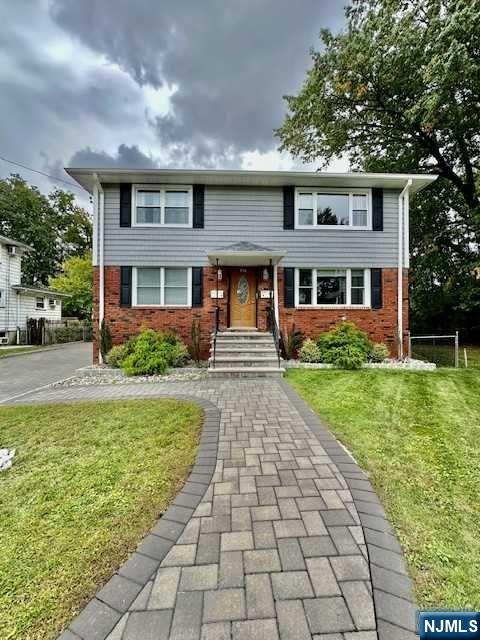 134 Rochelle Parkway 2 - Photo 1