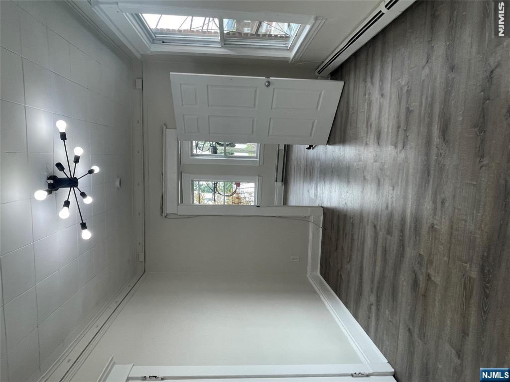14 Hilliard Avenue 5 - Photo 3
