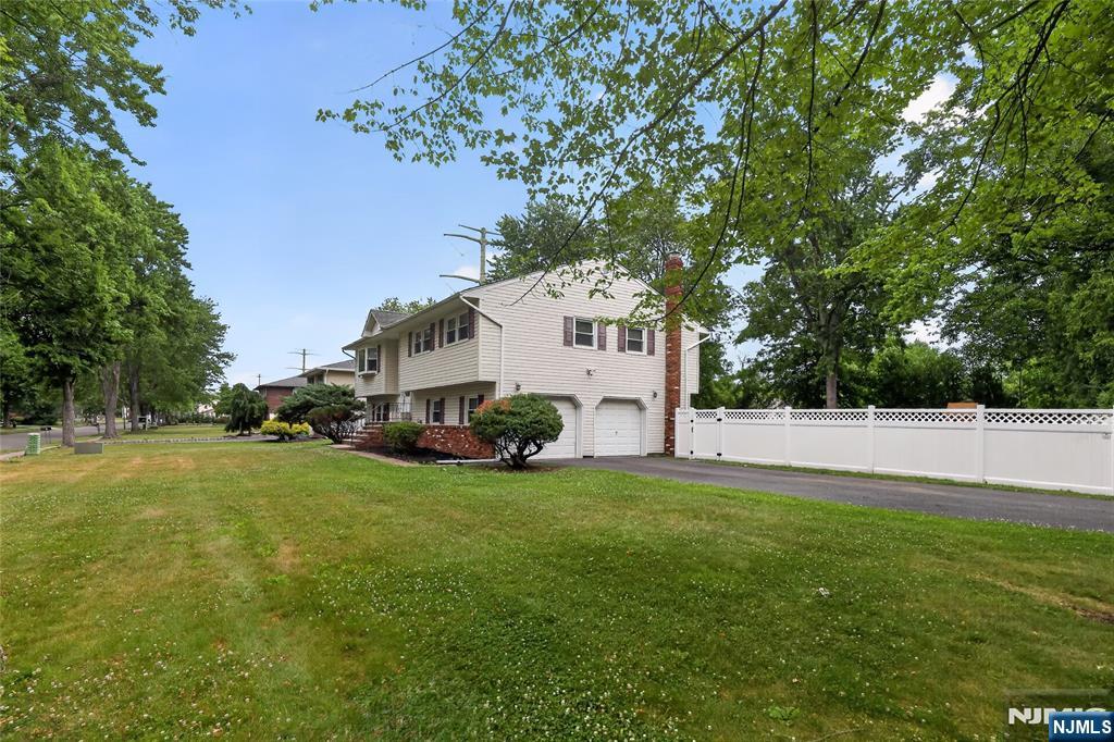 20 Arnold Drive - Photo 5
