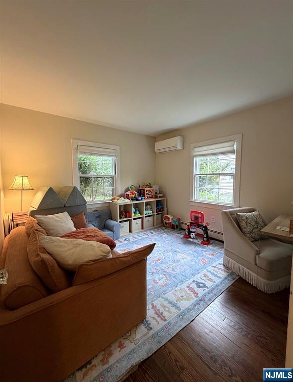 837 Circle Avenue - Photo 4