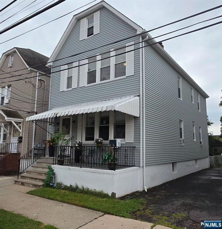 223 Speer Avenue - Photo 1