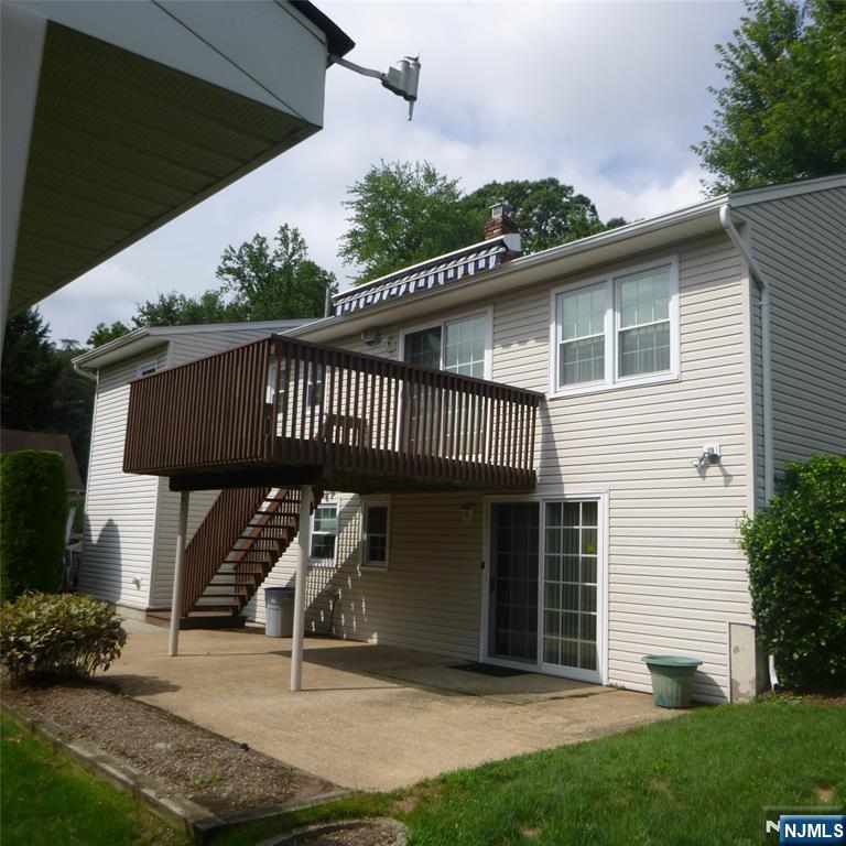 407 Lafayette Avenue - Photo 5