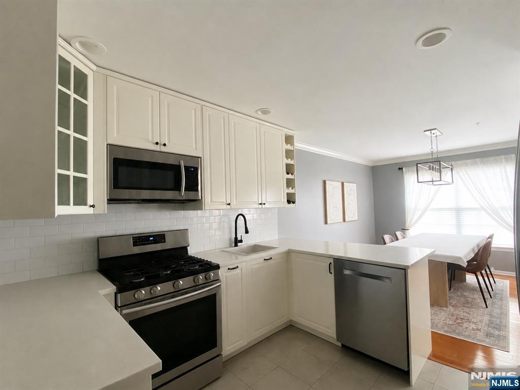 161 Terrace Court - Photo 5
