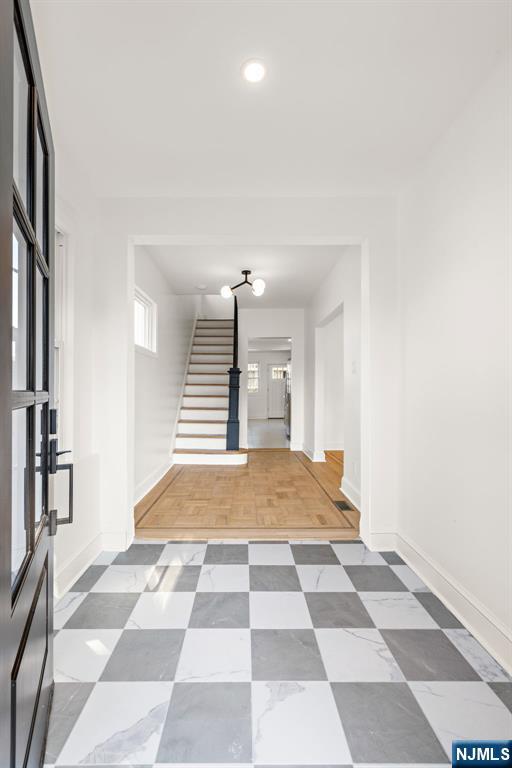 526 Dewey Ave, Cliffside Park, NJ 07010