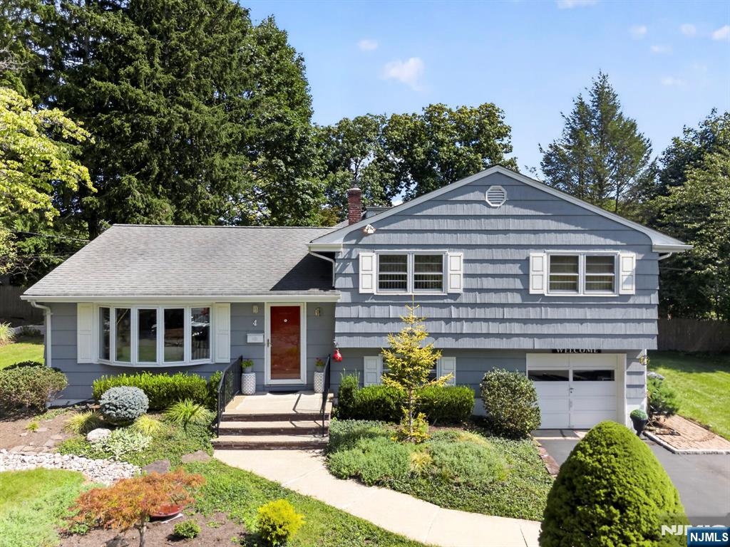 4 Kenyon Court - Photo 1