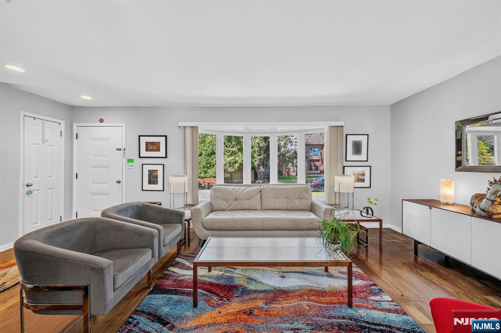 4 Kenyon Court - Photo 3