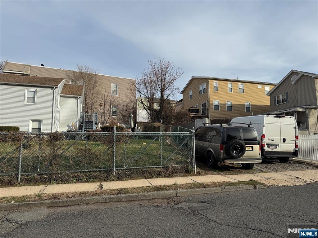 253 Crystal Street - Photo 2