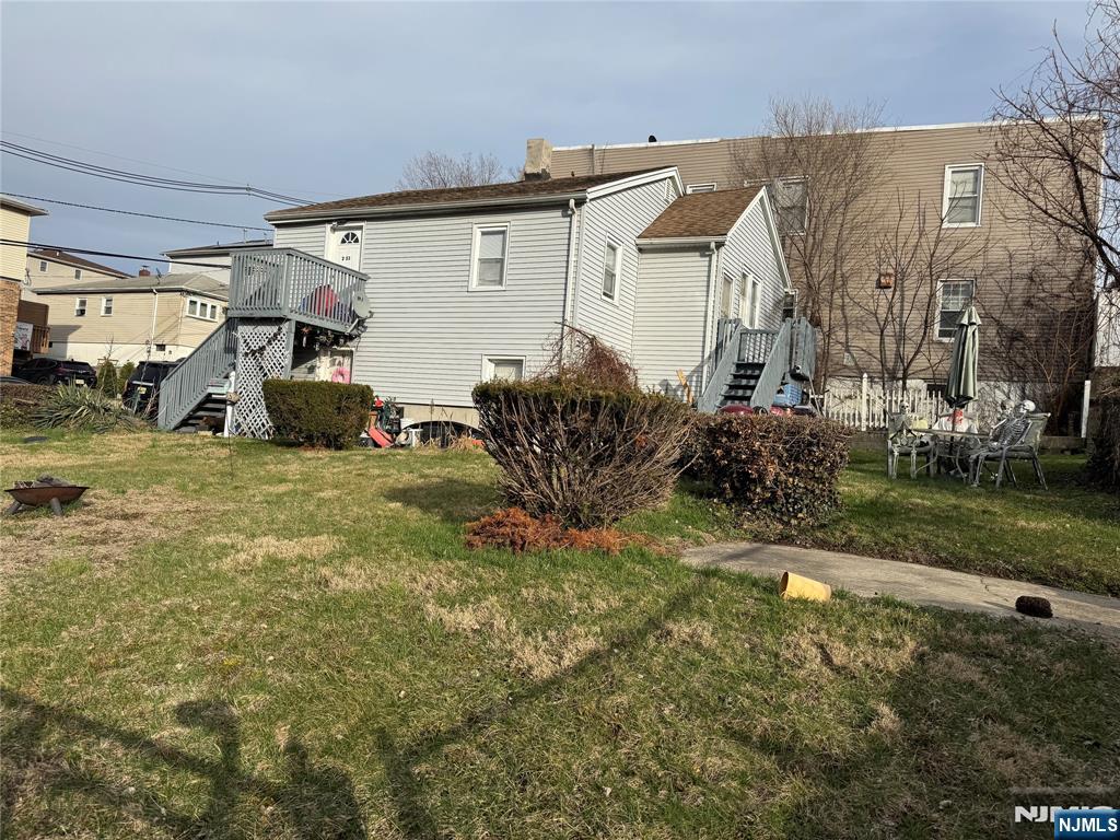 253 Crystal Street - Photo 3
