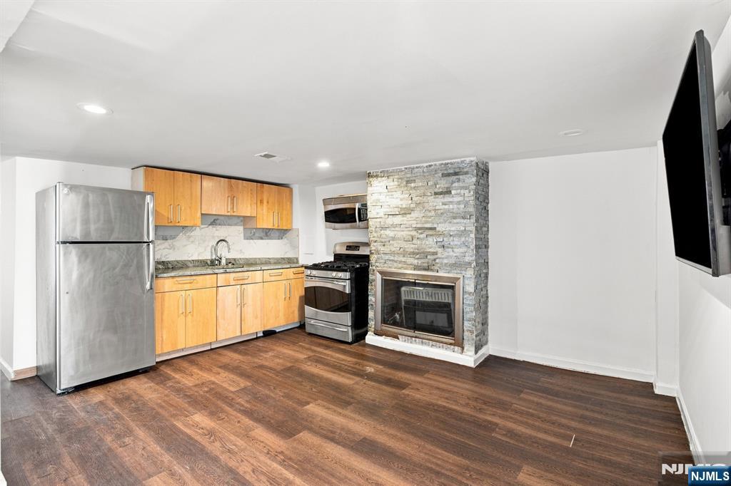 65 Baldwin Avenue - Photo 5