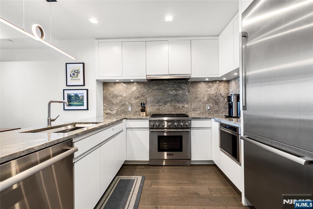 320 Adolphus Avenue PH 02 - Photo 3