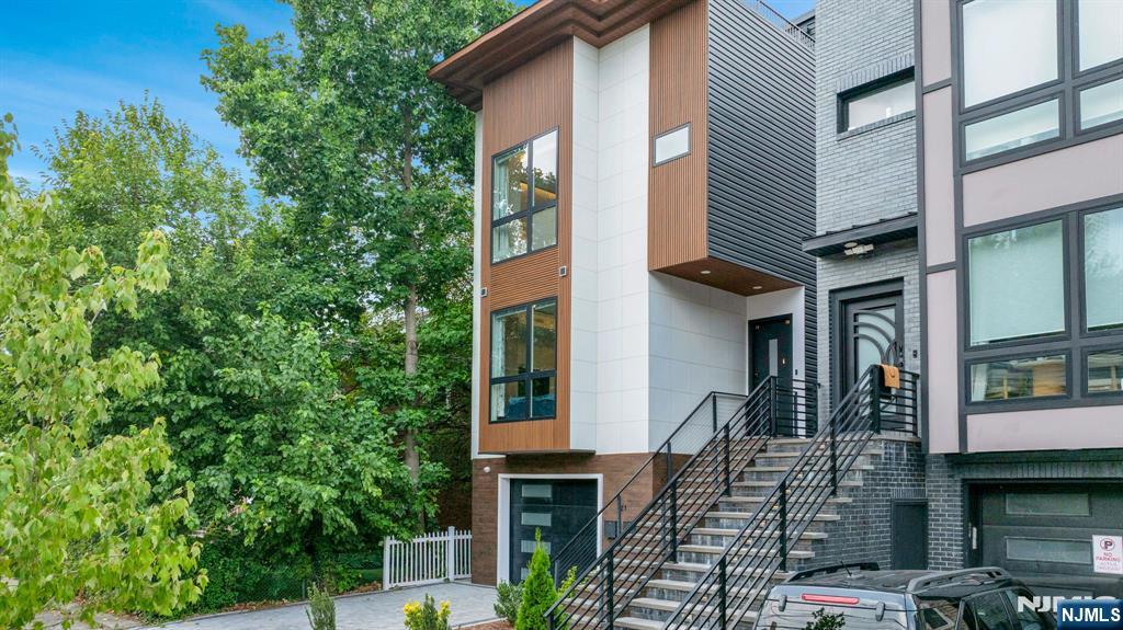 21 Highland Avenue 1 - Photo 2