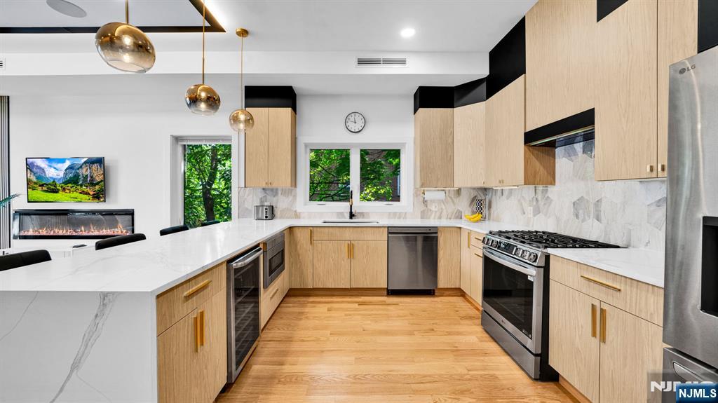 21 Highland Avenue 1 - Photo 3