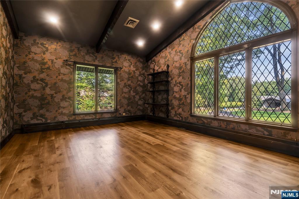 17 Deerhill Drive — photo 23
