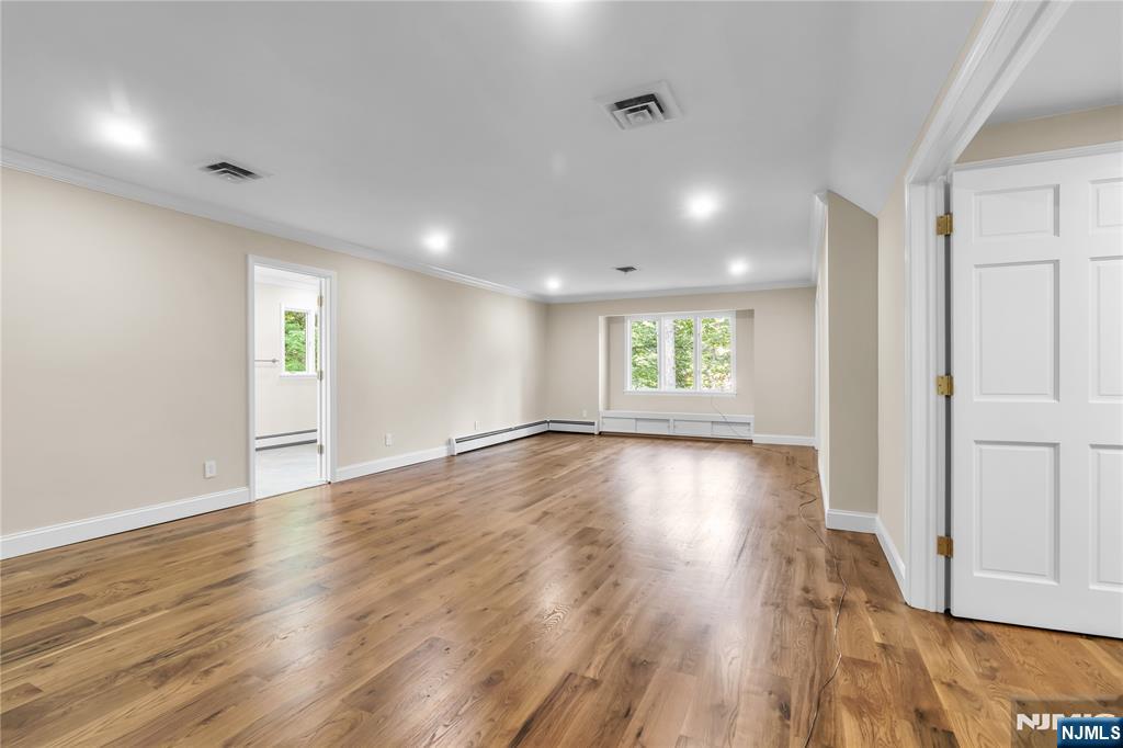 17 Deerhill Drive — photo 26