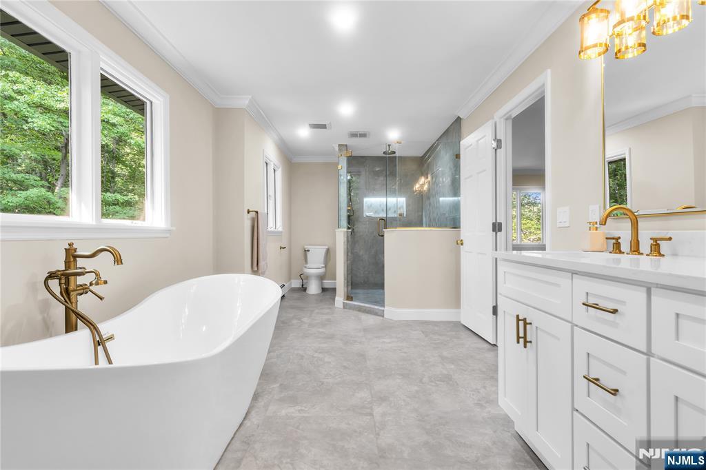 17 Deerhill Drive — photo 27