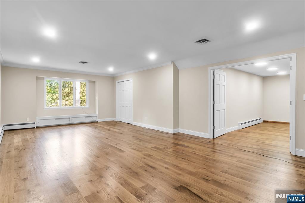 17 Deerhill Drive — photo 30