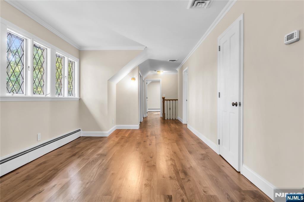 17 Deerhill Drive — photo 31