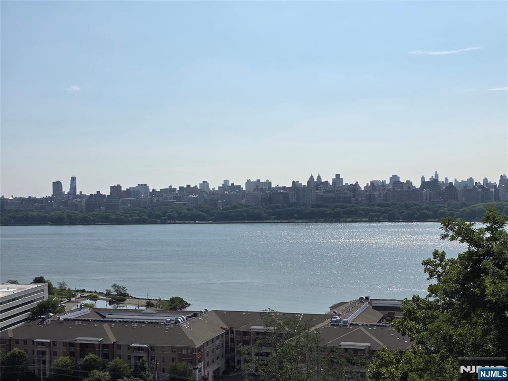 7430 JFK Blvd E 4A - Photo 2