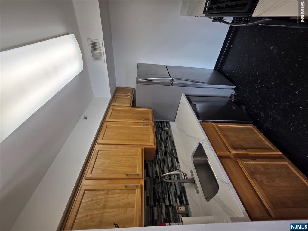 7430 JFK Blvd E 4A - Photo 4