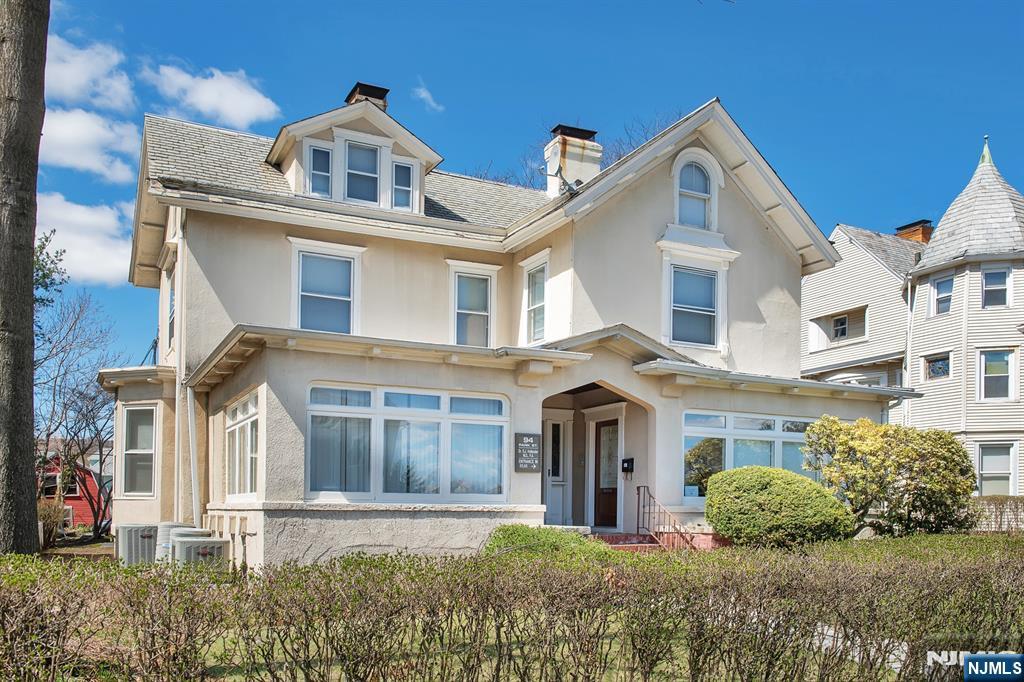 94 Park Street 2R - Photo 2