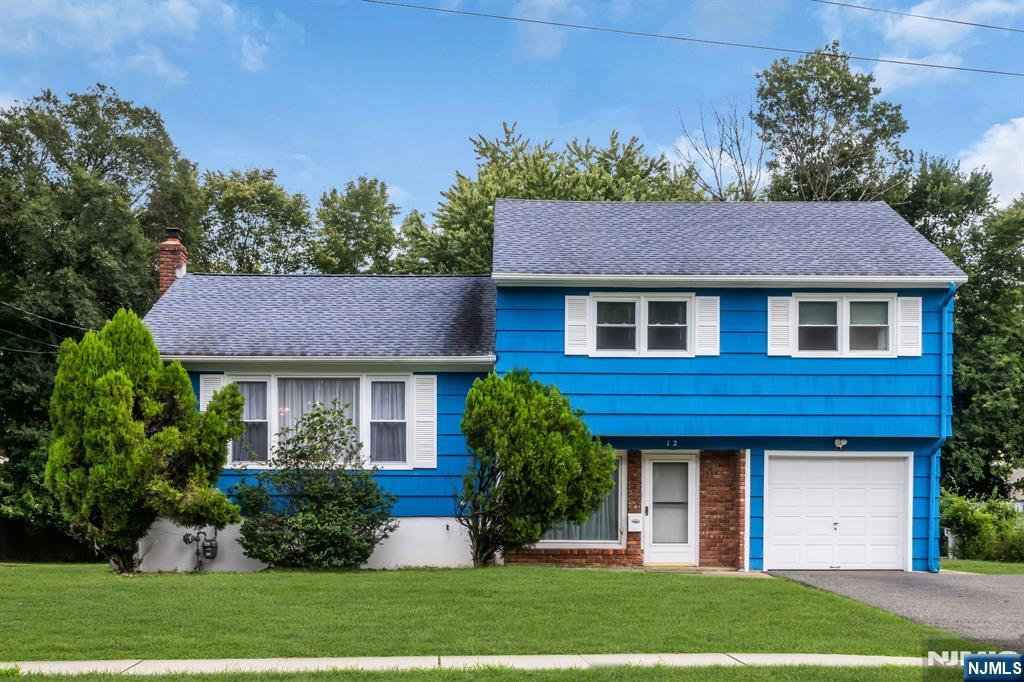 12 Brook Place - Photo 1
