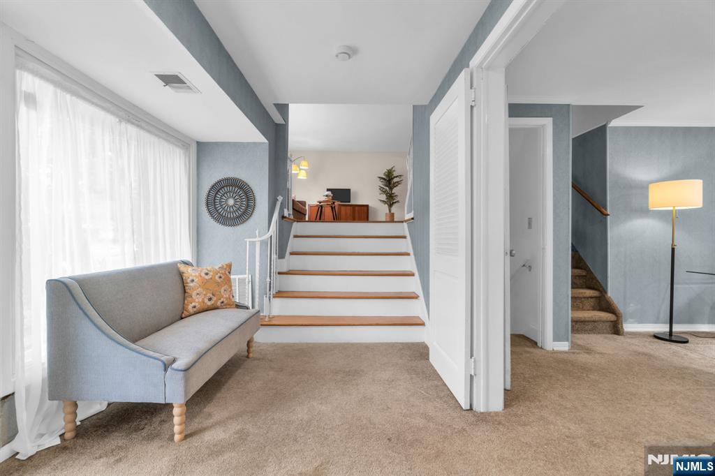 12 Brook Place - Photo 4