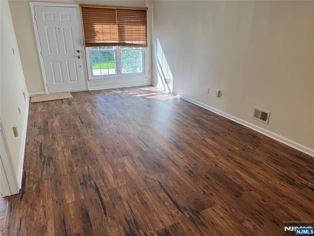 831 Juniper Way 831 - Photo 5