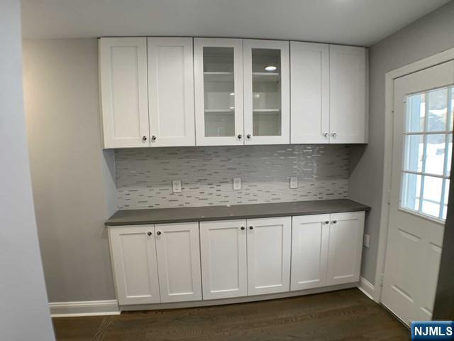 1050 Harvard Place - Photo 5