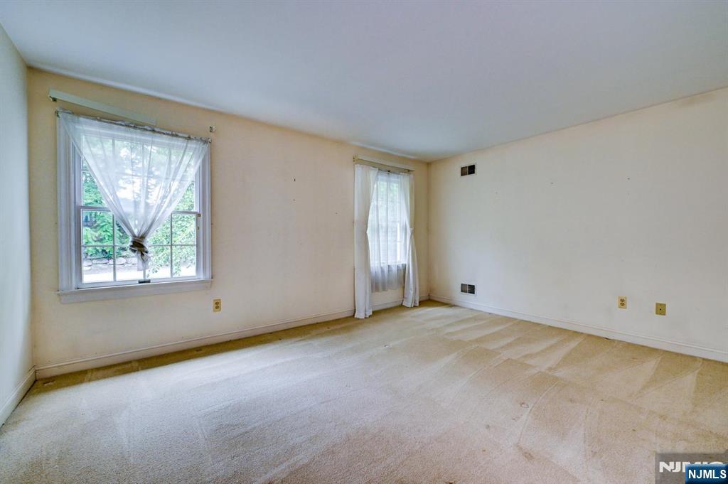 416 Hidden Valley Court