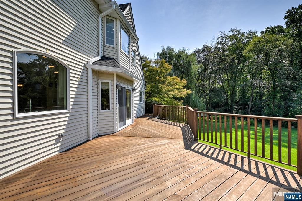 416 Hidden Valley Court