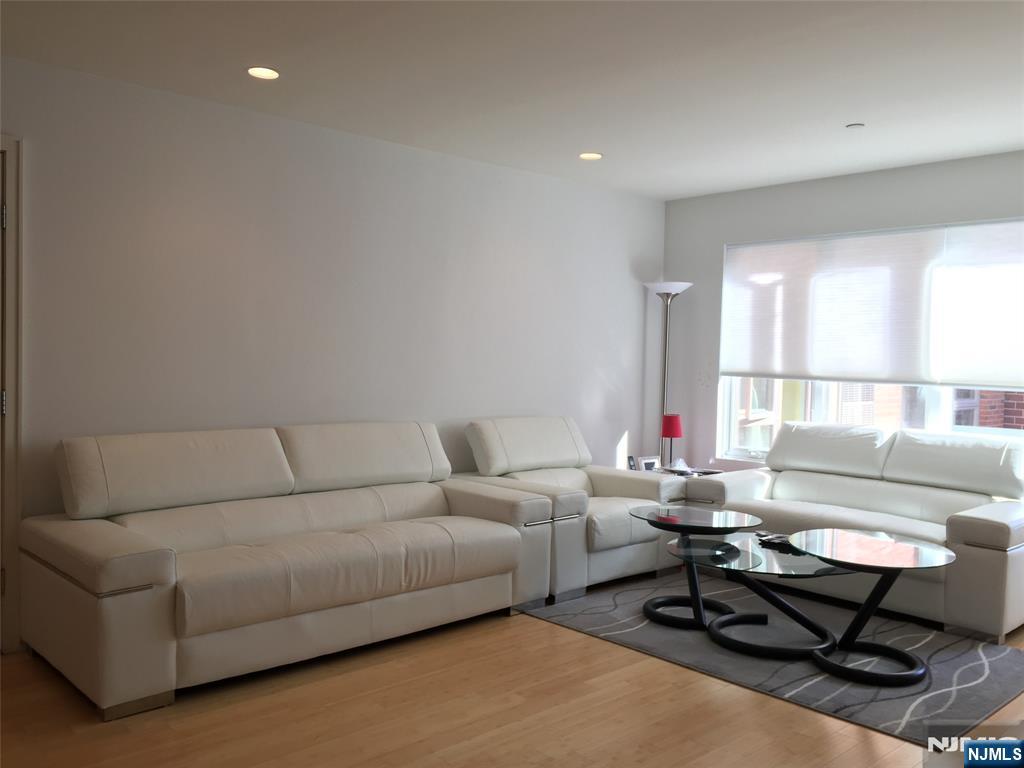 310 Cliff Lane C002A - Photo 2